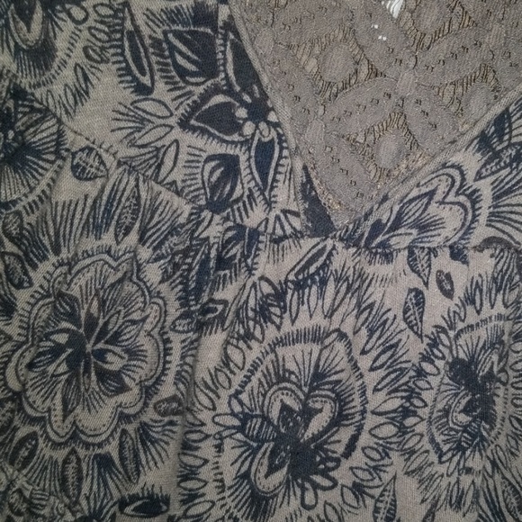 Top - Picture 5 of 5